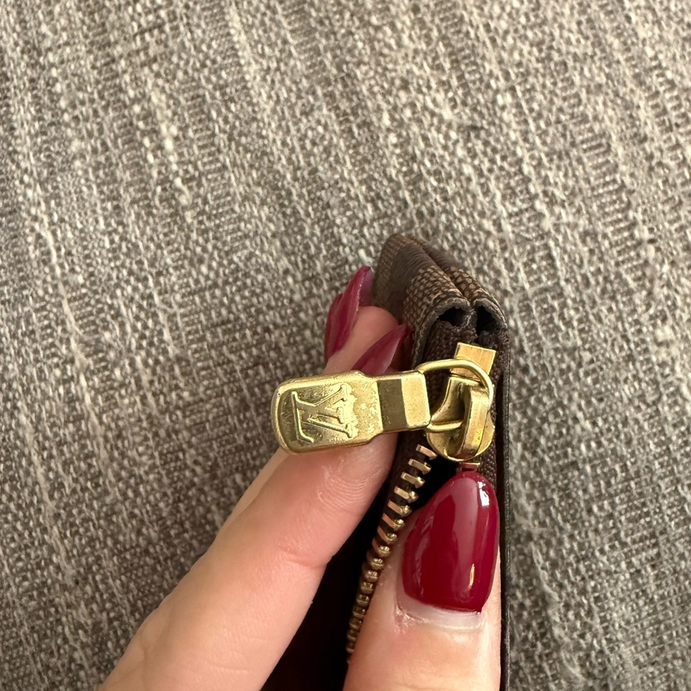Louis Vuitton Damier Ebene Key Pouch with Gold Accents - Picture 7 of 7